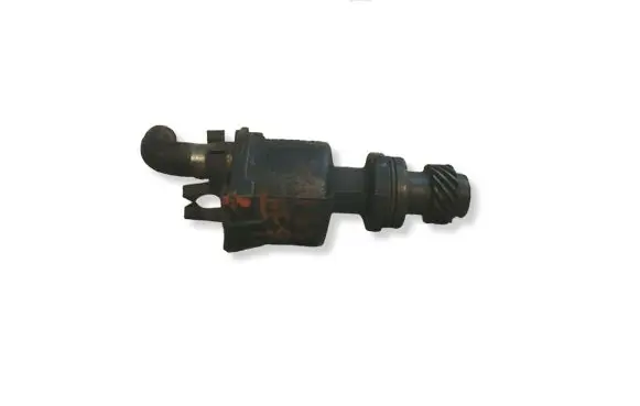 Volkswagen PASSAT B4 Vacuum pump 028207A