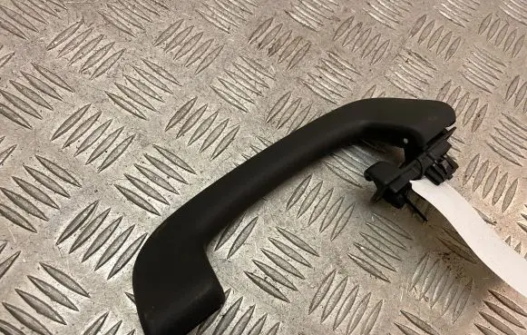 Rear interior roof grab handle