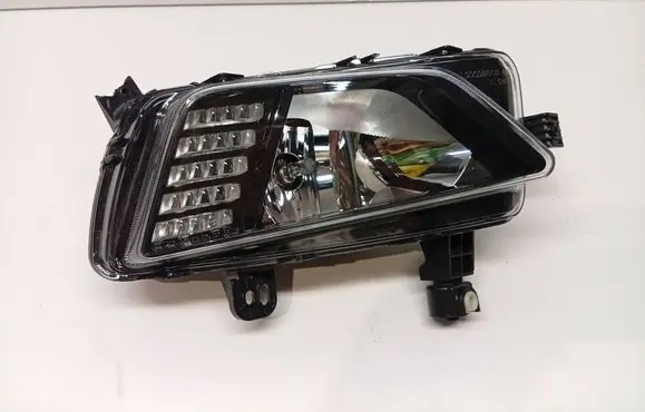 Volkswagen Polo VI Front fog light 2G0941662