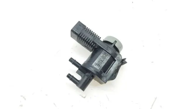 Audi A4 S4 B8 8K Turbo solenoid valve 1K0906283A