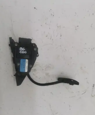 Renault Master II Accelerator throttle pedal