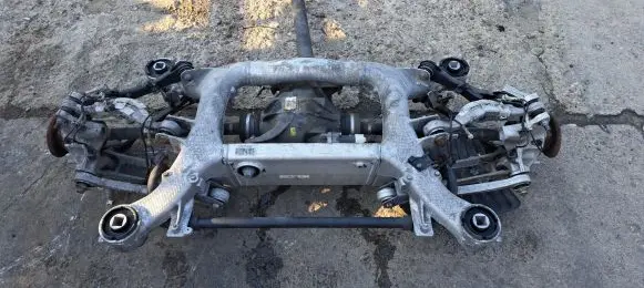 BMW M5 F90 Rear axle beam 