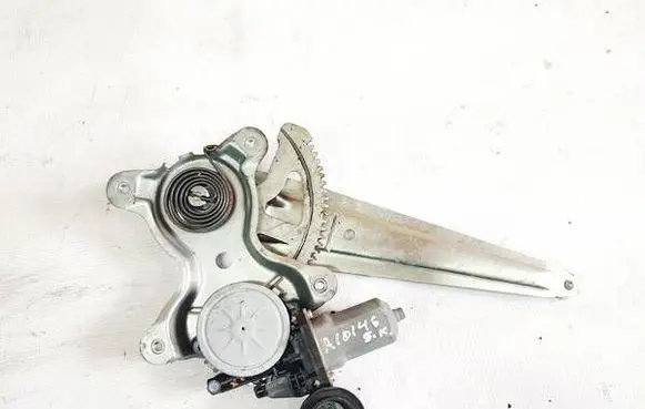 Lexus RX 300 Rear door window regulator motor
