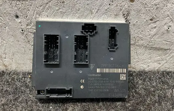 Porsche Macan (95B) Comfort/convenience module 7PP907064 7PP907064HJ