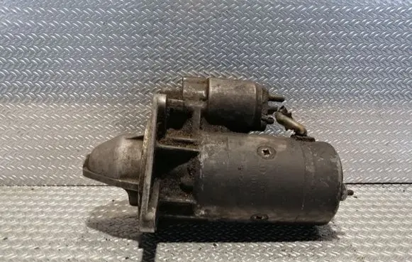 Renault Trafic I Starter motor 0001218167