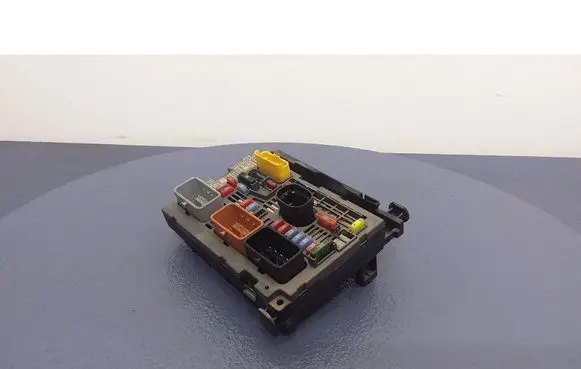 Fuse box set
