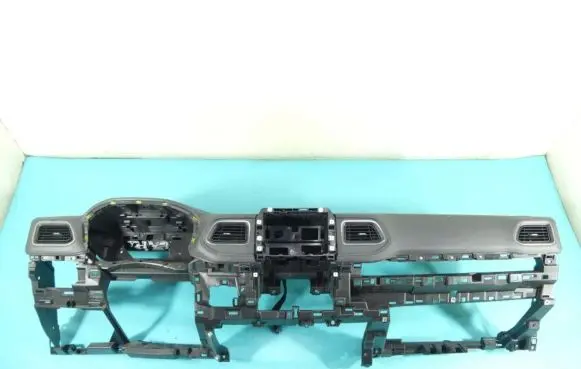 Opel Movano B Dashboard 682000855R IMPRK1328578