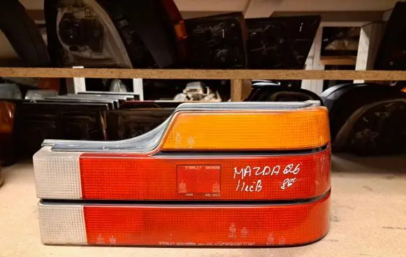 Mazda 626 Rear/tail lights 0436840 0436840R