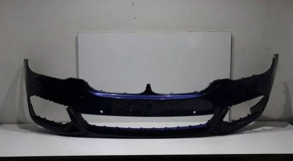 BMW 5 G30 G31 Front bumper 5111 8064928 72758411