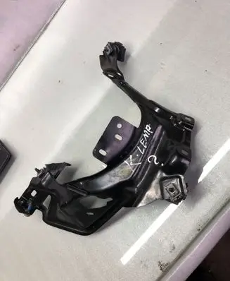 Mini One - Cooper F56 F55 Headlight/headlamp mounting bracket 730159910