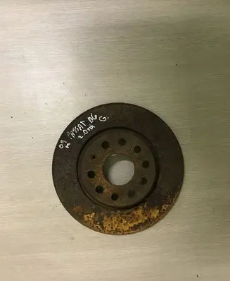 Volkswagen PASSAT B6 Rear brake disc
