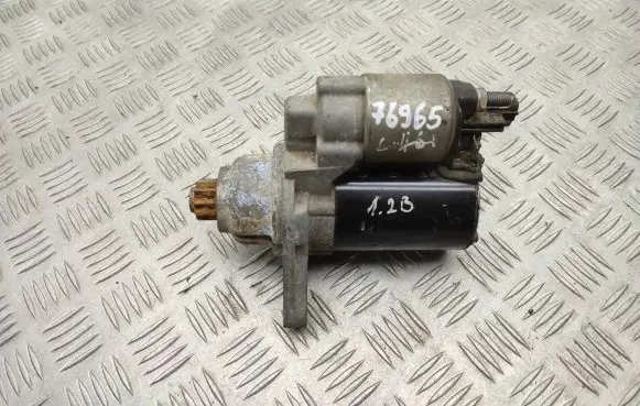 Volkswagen PASSAT B6 Starter motor 0AH911023A 0001120410