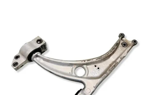 Volkswagen Tiguan Front lower control arm/wishbone 