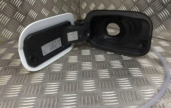 Audi Q7 4L Fuel tank