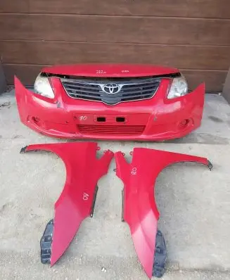 Toyota Avensis T270 Front bodywork piece 