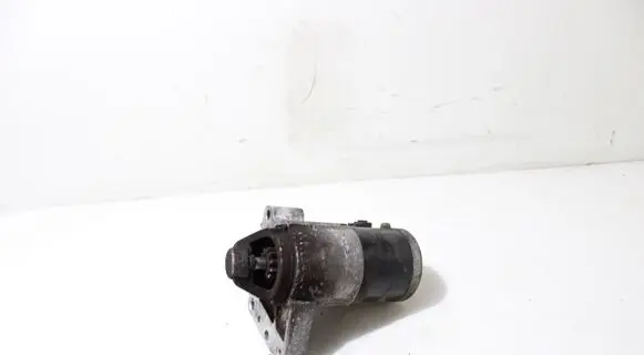 Peugeot 308 Starter motor