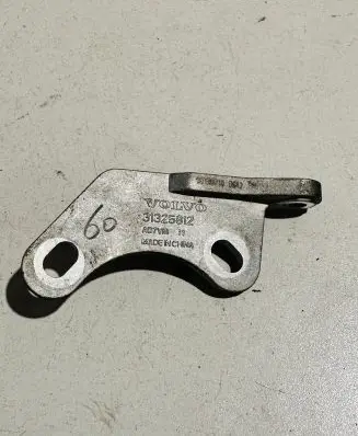 Volvo XC90 Front differential bracket 31325812