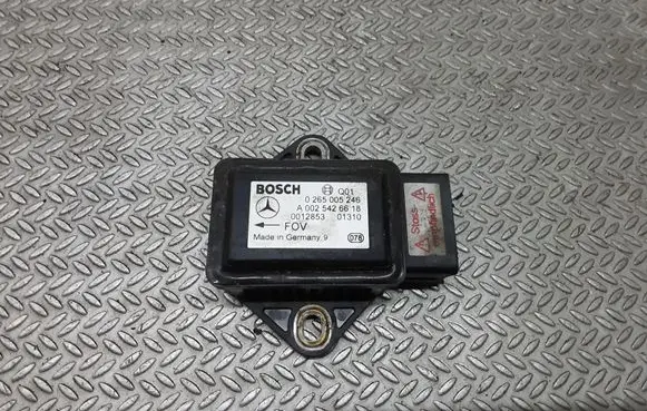 Mercedes-Benz E W211 ESP acceleration yaw rate sensor A0025426618