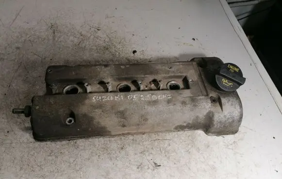 Suzuki Grand Vitara I Rocker cam cover 