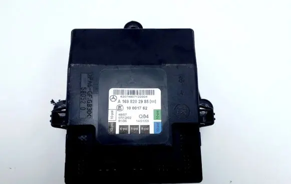 Mercedes-Benz E W211 Door control unit/module A1698202985