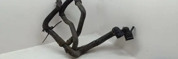 Volkswagen PASSAT B6 Engine coolant pipe/hose 1K0122291R