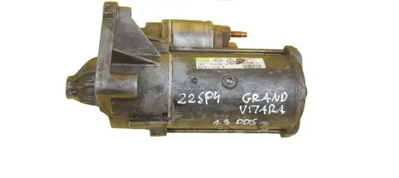 Suzuki Grand Vitara II Starter motor D7R49 F9QB2