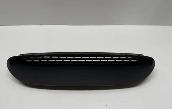 Dodge Challenger Bonnet/hood grill 68184348