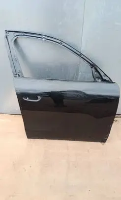Maserati Grecale Front door 