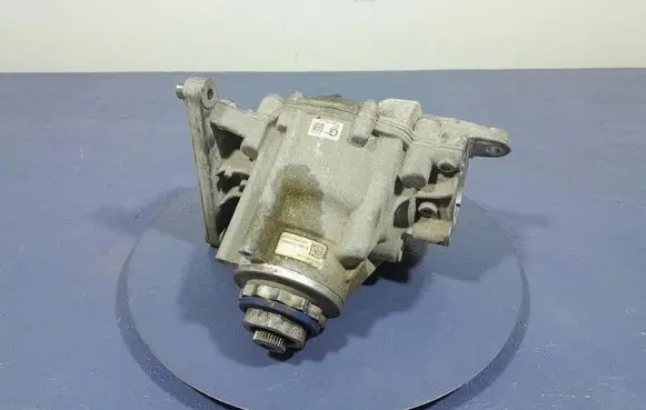 BMW M4 F82 F83 Gearbox transfer box case 7934642