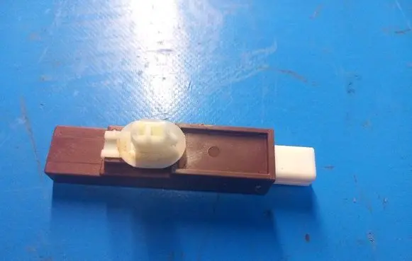 Toyota Prius+ (ZVW40) Aerial GPS antenna 899A047010