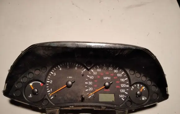 Ford Focus Speedometer (instrument cluster)