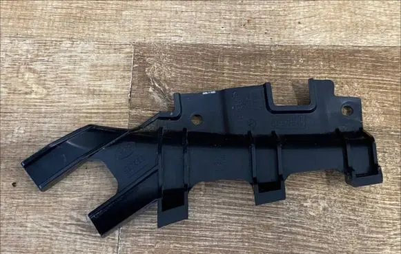 Land Rover Range Rover Evoque L551 Holder (bracket) K8D2-044B51-A K8D2044B51A K8D2-044B51