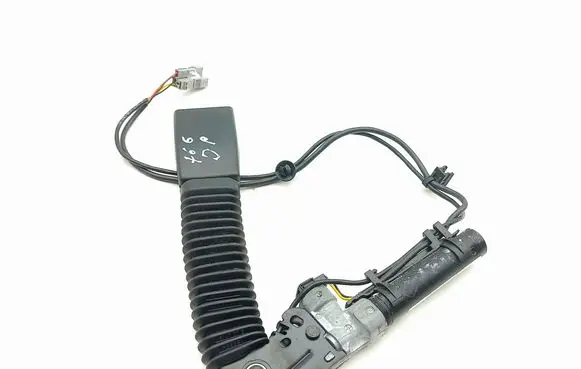 Mini One - Cooper Coupe R56 Front seatbelt buckle 610183700H