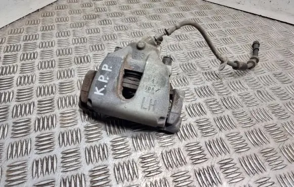 Ford C-MAX II Front brake caliper A426x