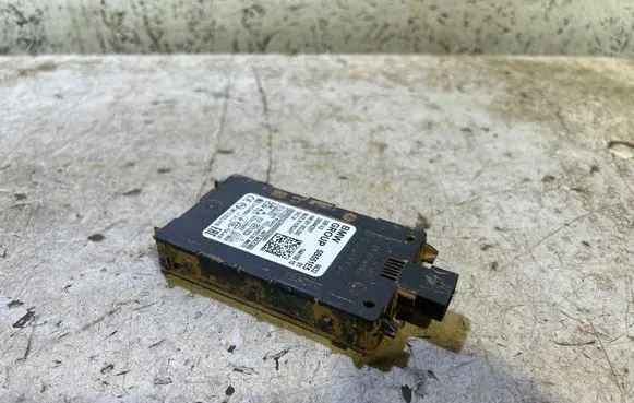 BMW X1 U11 Blind spot module 5B551E5 28844297 14415010