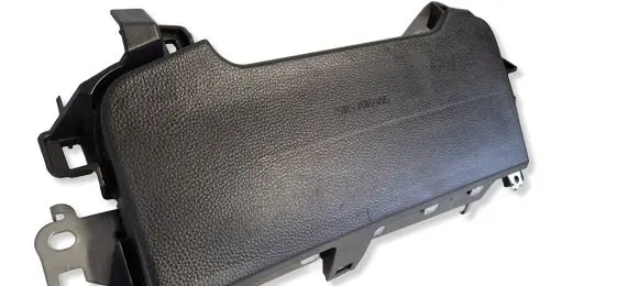 Toyota RAV 4 (XA50) Knee airbag 0589P1001058 2J1U79921M5M