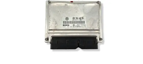 Volkswagen PASSAT B5.5 Engine control unit/module 4B0906018DH 0261207928