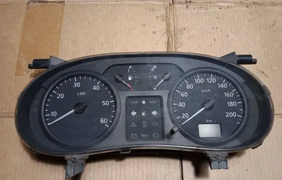 Renault Trafic II (X83) Speedometer (instrument cluster) P8200279062 216754429 216754648