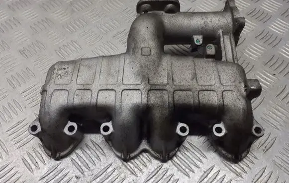 Skoda Octavia Mk1 (1U) Intake manifold 038129713J