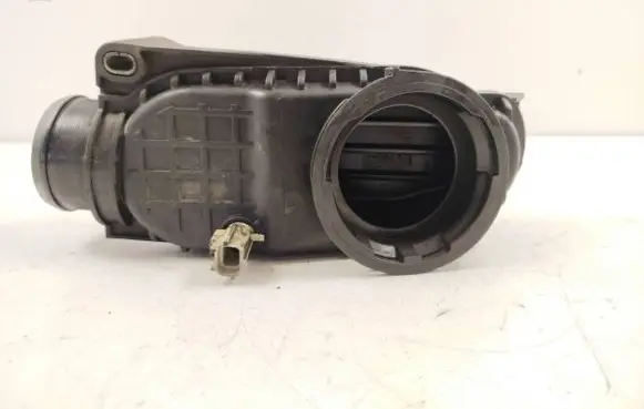 Jaguar XF X250 Air intake duct part 4R8Q6K770AD