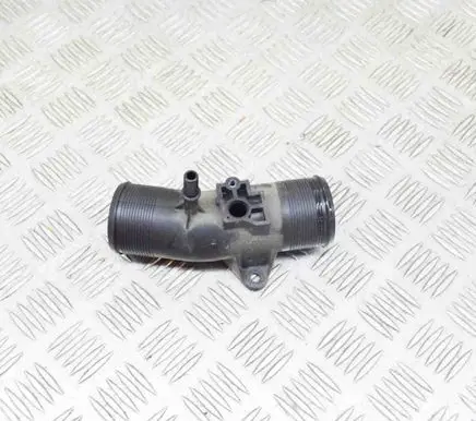 Ford Focus Air intake duct part EK3019770