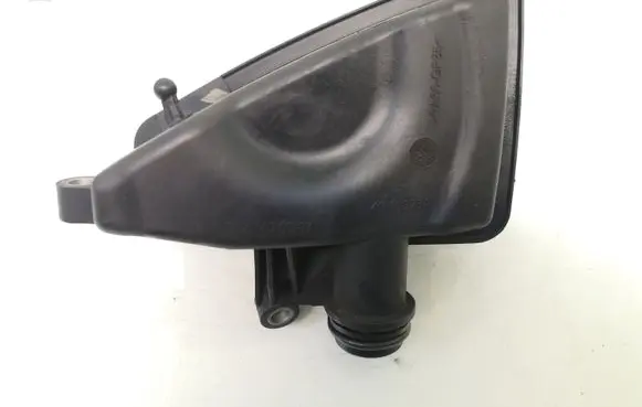 Mercedes-Benz E W211 Intake resonator A6421400087