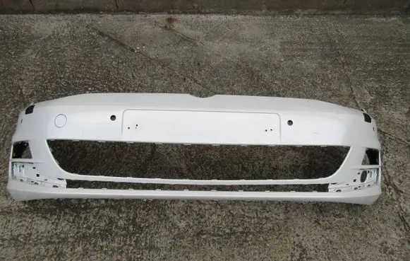 Volkswagen Golf VII Front bumper 5G0807221