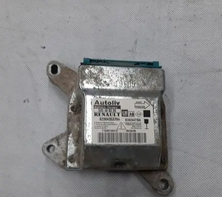 Renault Trafic II (X83) Airbag control unit/module 8200435339A