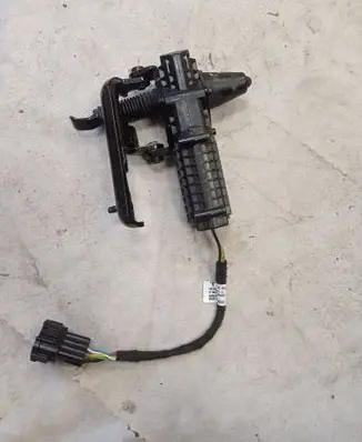 Tesla Model X Front door soft close latching motor 150109500C 829618