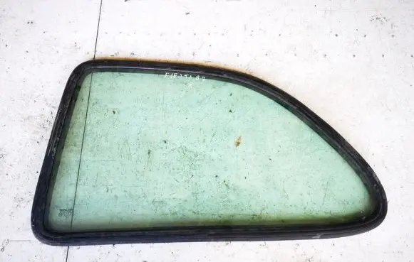 Ford Fiesta Rear side window