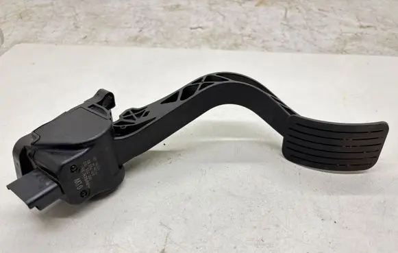 Citroen C4 Grand Picasso Accelerator throttle pedal 9681990080 0280755103