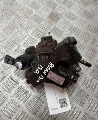 Opel Astra J Fuel injection high pressure pump S0977S90070