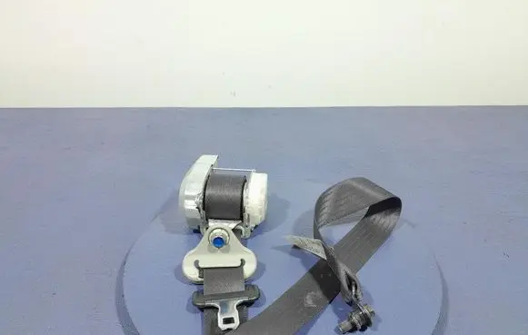 Suzuki SX4 Front seatbelt 8492079J2