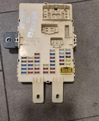 KIA Sportage Fuse module 91950-3W040